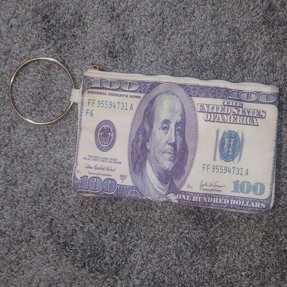 🌴MONEY BAG! - Picture 1 of 2